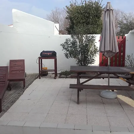 Le Pavillon Paul * ביאריץ